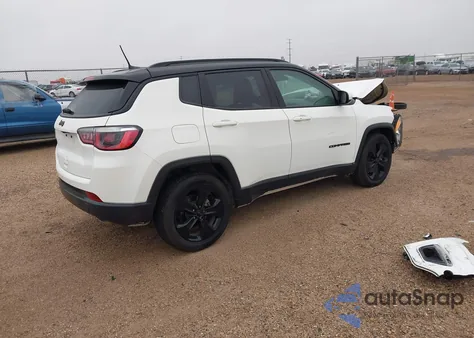 2020 Jeep Compass Altitude Fwd z USA, uszkodzony, nr VIN 3C4NJCBB9LT102536